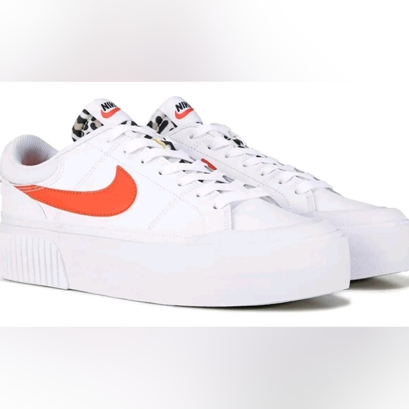 Nike Court Legacy Lift Womans Sneaker Size 6.5 New In BOX - Picture 3 of 9